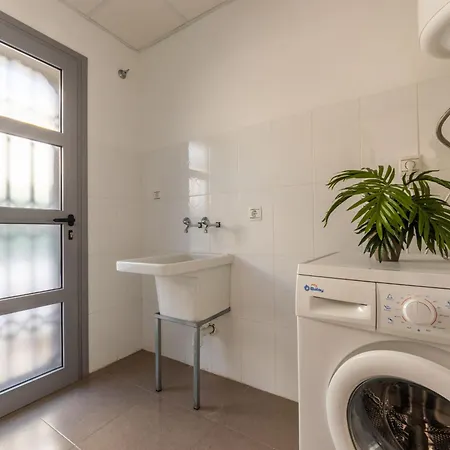 Gaviota 16 By Interhome Riumar